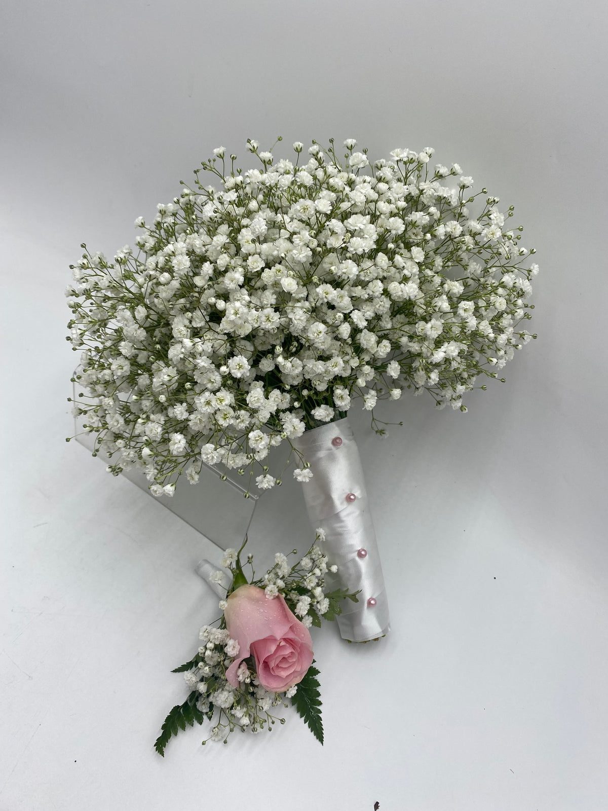 Babys Breath & Boutonniere